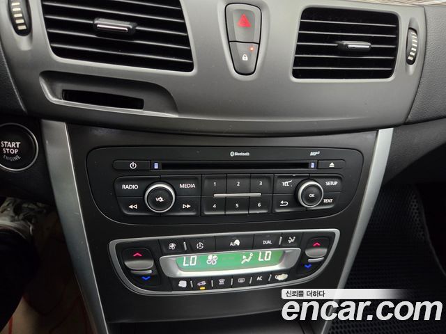 Renault Korea SM5  2014 — photo 4