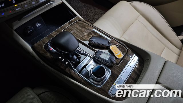 Kia K9 2019 — photo 12
