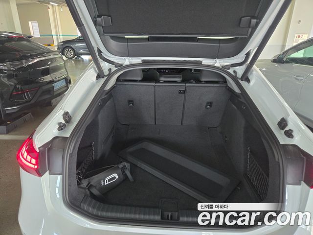 Audi A6 e-Tron 2025 — photo 17