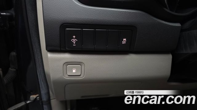 Kia Canival 2019 — photo 27