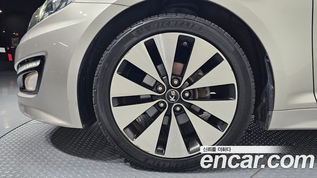 Kia K5 2012 — photo 5