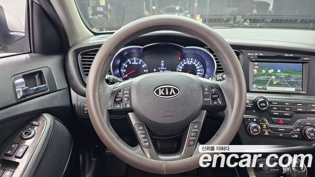 Kia K5 2012 — photo 13