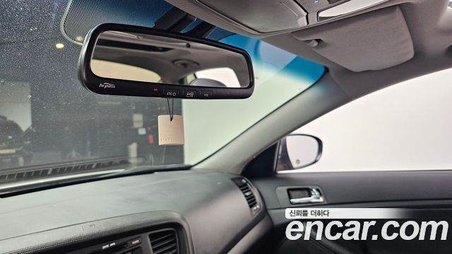 Kia K5 2012 — photo 18