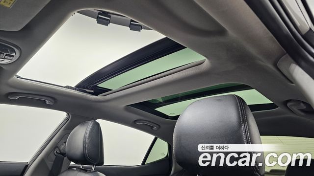 Kia K5 2012 — photo 19