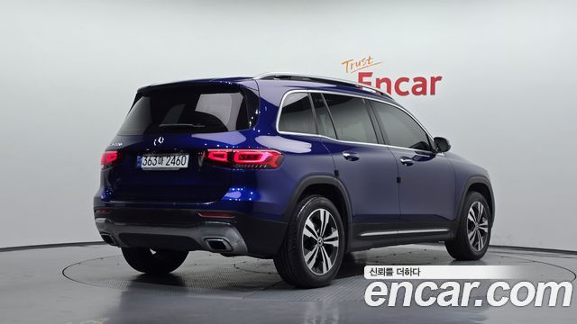 Mercedes-Benz GLB-Class 2020 — photo 2