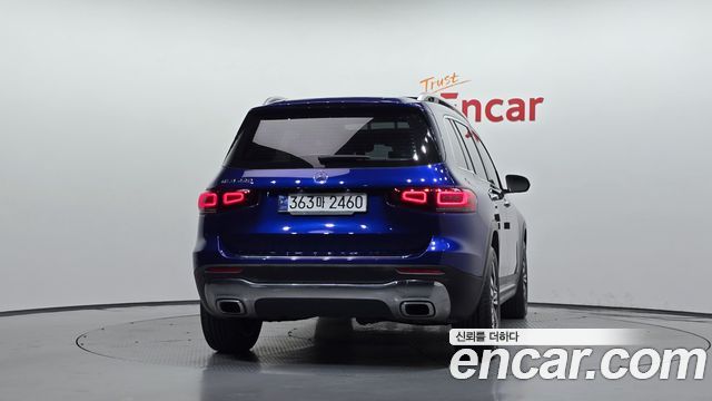 Mercedes-Benz GLB-Class 2020 — photo 4