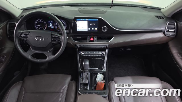 Hyundai Grandeur 2017 — photo 7