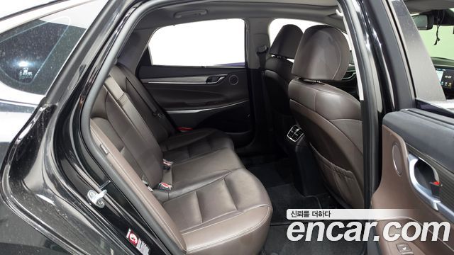 Hyundai Grandeur 2017 — photo 12