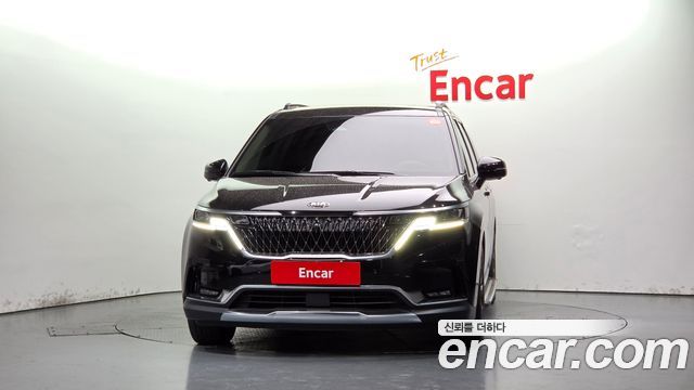 Kia Canival 2021 — photo 3