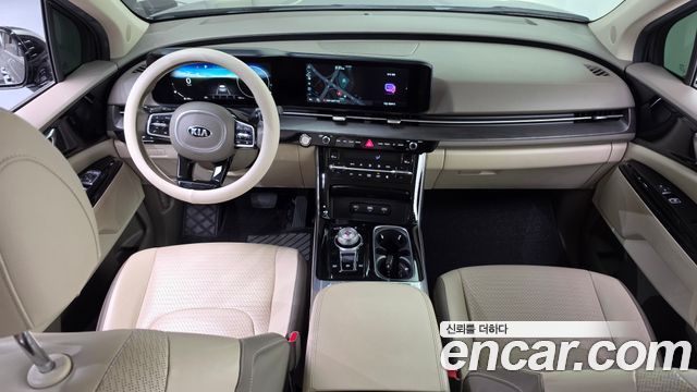 Kia Canival 2021 — photo 10