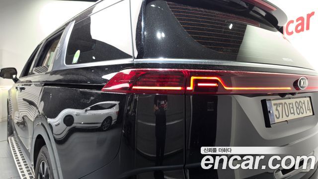 Kia Canival 2021 — photo 9