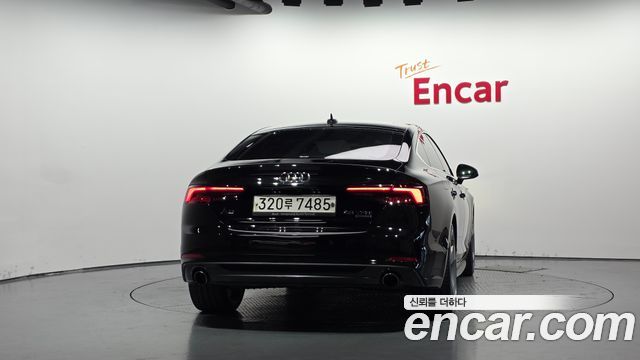Audi A5 2019 — photo 4