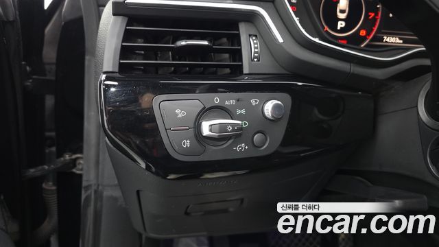 Audi A5 2019 — photo 24