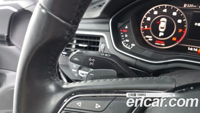 Audi A5 2019 — photo 32