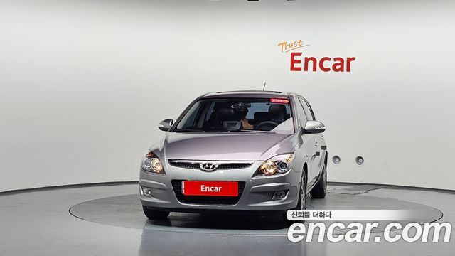 Hyundai i30 2011 — photo 3