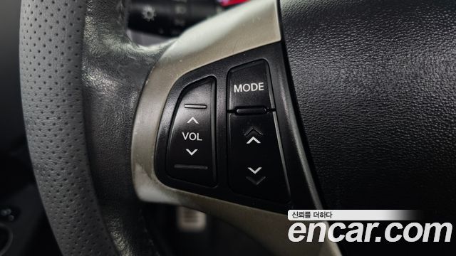 Hyundai i30 2011 — photo 22