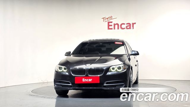 BMW 5-Series 2015 — photo 3