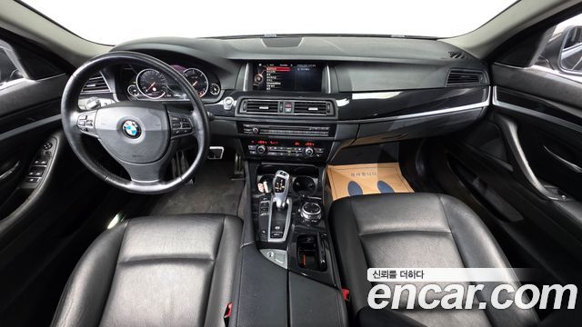 BMW 5-Series 2015 — photo 10