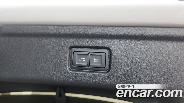 Audi A6 e-Tron 2025 — photo 12