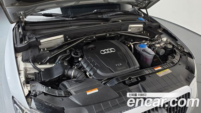 Audi Q5 2011 — photo 6