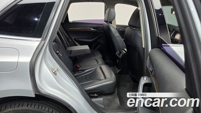 Audi Q5 2011 — photo 12
