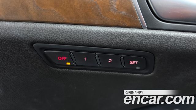 Audi Q5 2011 — photo 14