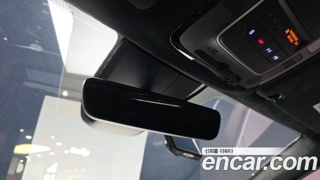 Hyundai Santafe 2021 — photo 25