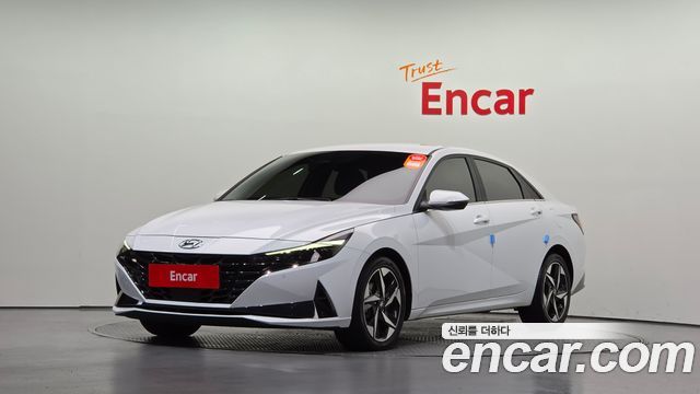 Hyundai AVANTE 2021 — photo 1