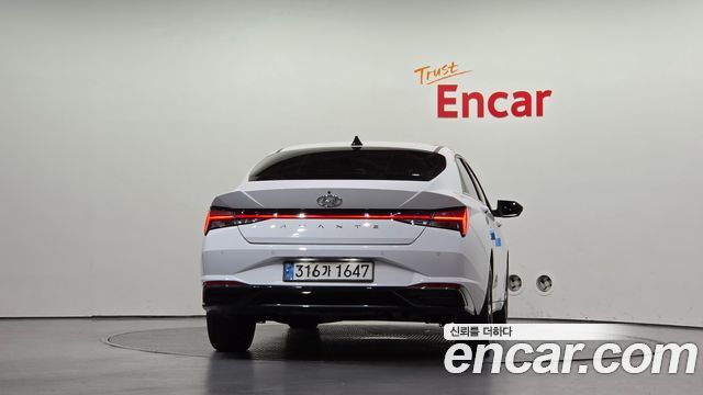 Hyundai AVANTE 2021 — photo 4