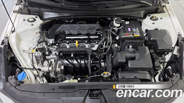 Hyundai AVANTE 2021 — photo 6