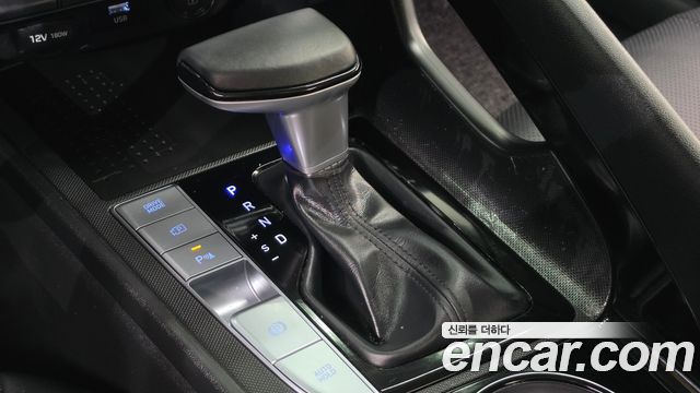 Hyundai AVANTE 2021 — photo 12