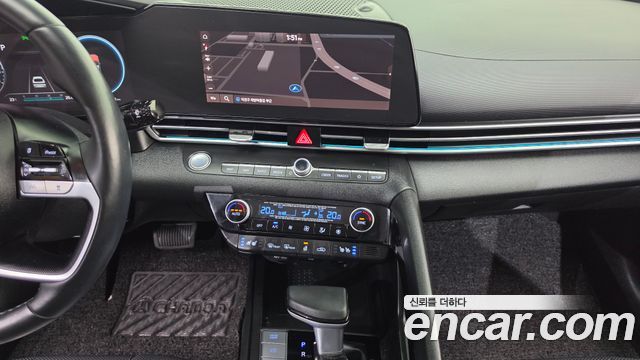 Hyundai AVANTE 2021 — photo 25