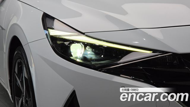 Hyundai AVANTE 2021 — photo 8