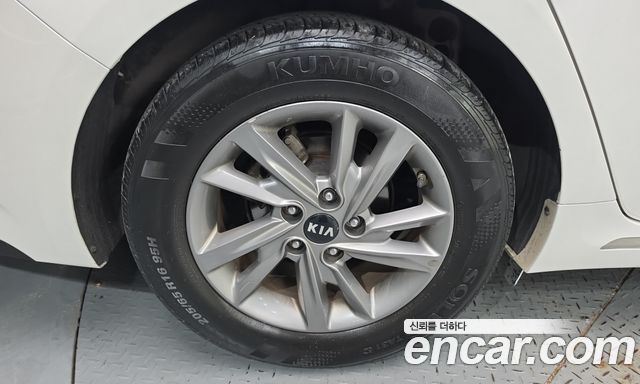 Kia K5 2020 — photo 5
