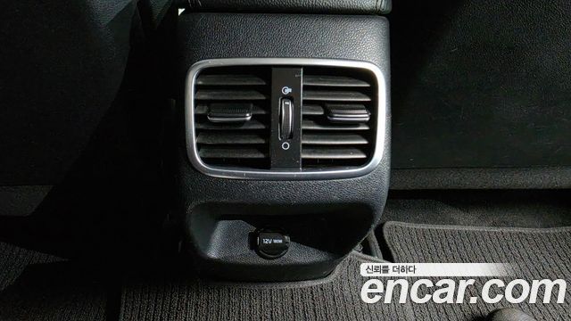 Kia K5 2020 — photo 24