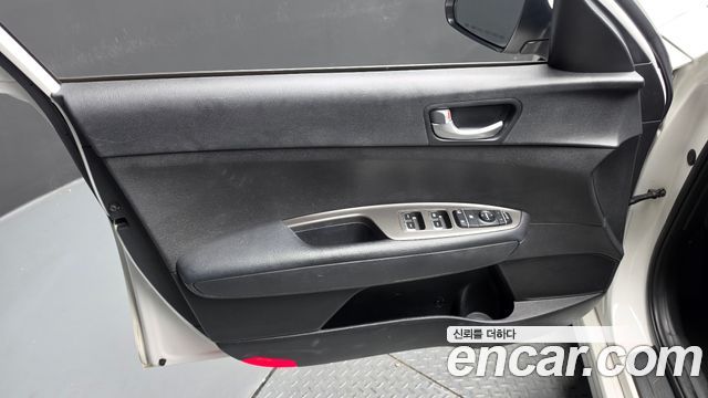 Kia K5 2020 — photo 14