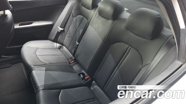Kia K5 2020 — photo 28