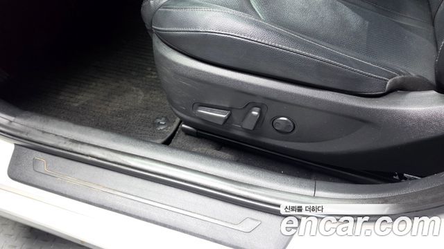 Kia K5 2020 — photo 29