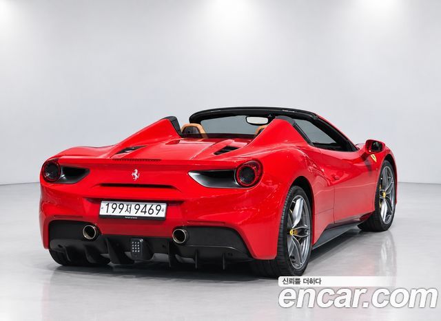 Ferrari 488 2019 — photo 2