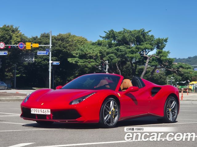 Ferrari 488 2019 — photo 3