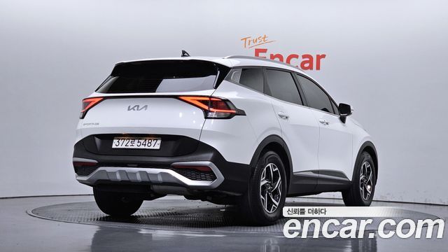 Kia Sportage 2022 — photo 2