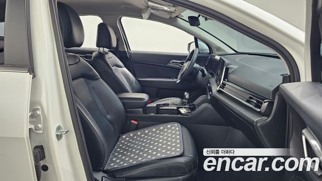 Kia Sportage 2022 — photo 11
