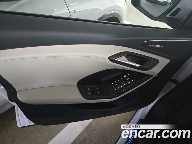 Audi Q6 e-tron 2026 — photo 6