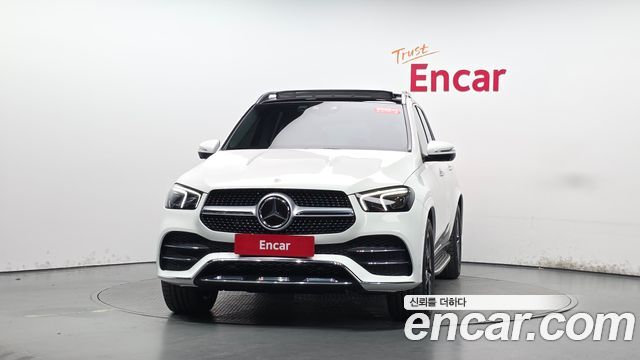 Mercedes-Benz GLE-Class 2021 — photo 3