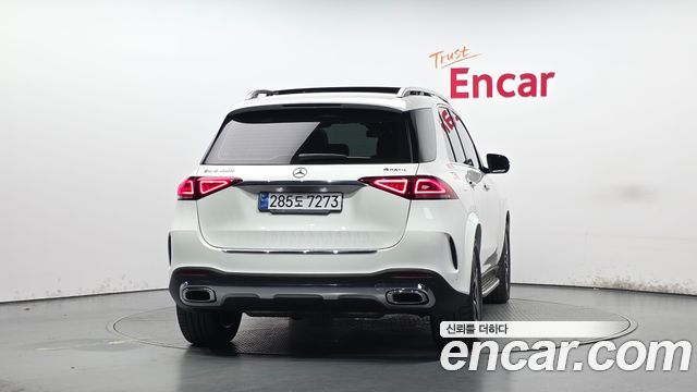Mercedes-Benz GLE-Class 2021 — photo 4