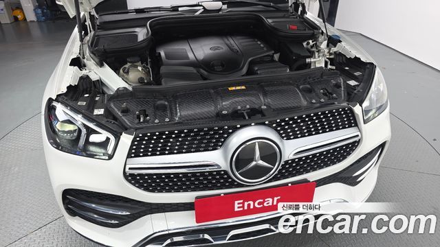 Mercedes-Benz GLE-Class 2021 — photo 6
