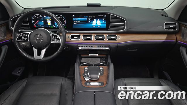 Mercedes-Benz GLE-Class 2021 — photo 10