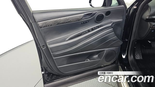 Genesis GV80 2025 — photo 14