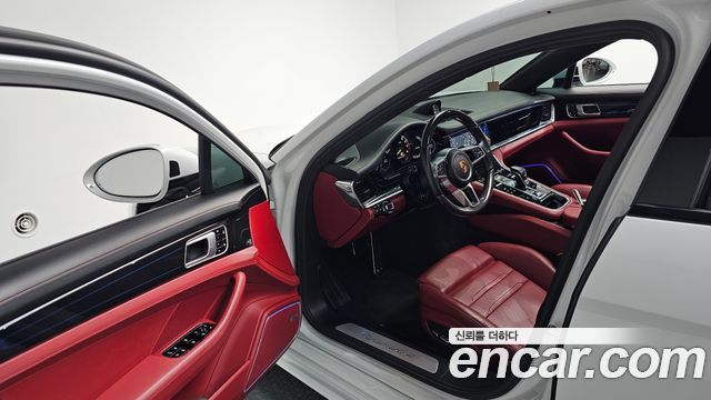 Porsche Panamera 2020 — photo 13