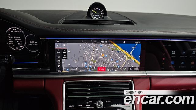 Porsche Panamera 2020 — photo 20
